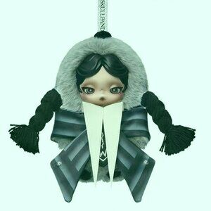 [NEW] POP MART SKULLPANDA × WEDNESDAY PLUSH (NEVERMORE ACADEMY UNIFORM VERSION)